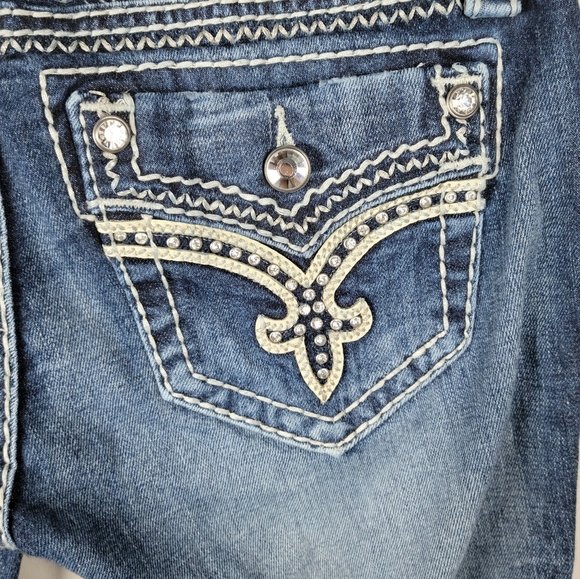 Rock Revival Donna Bootcut Low Rise Jeans Size 28 Distressed Denim - Picture 13 of 14